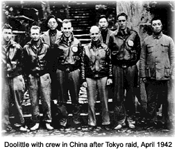 Doolittle and crew with Chinese
